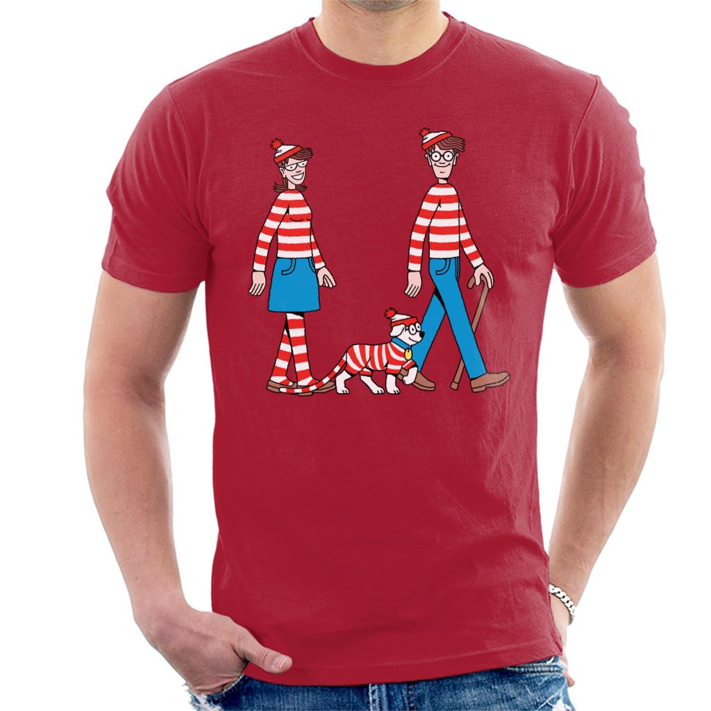 Where's Wally Walking With Wenda And Woof Men's T-Shirt product image 4