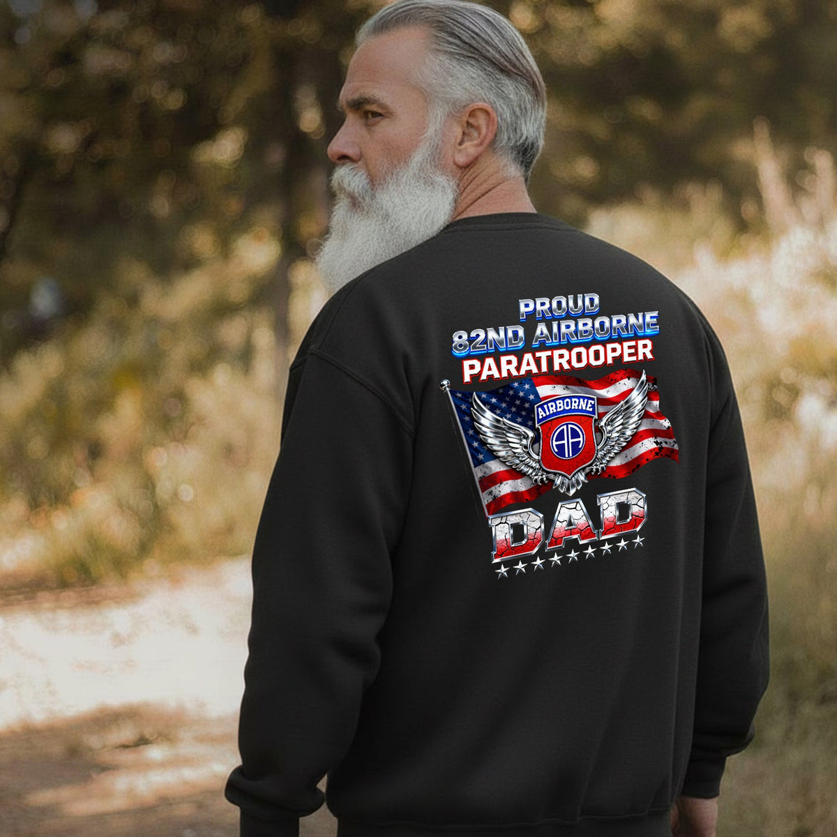 Proud 82nd Airborne Paratrooper Dad US Sweatshirt product image 5