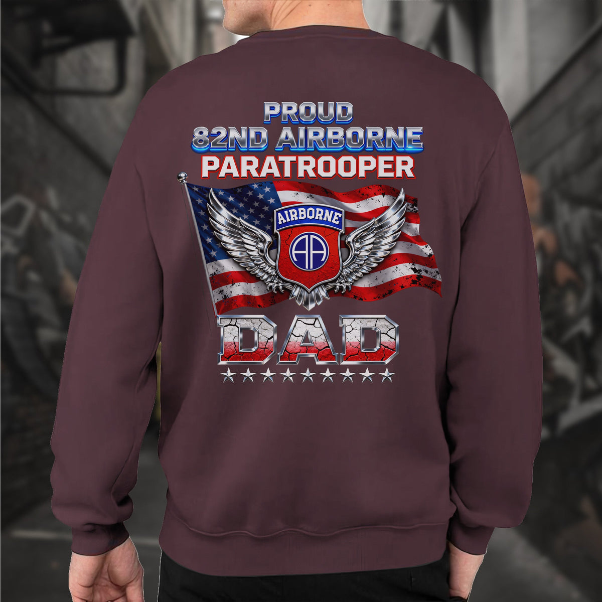 Proud 82nd Airborne Paratrooper Dad US Sweatshirt product image 14